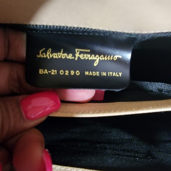 Ferragamo - Picture 8 of 15